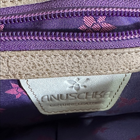 Purple Anuschka Elephant hand bag purse. Hand painted leather. - Picture 6 of 14